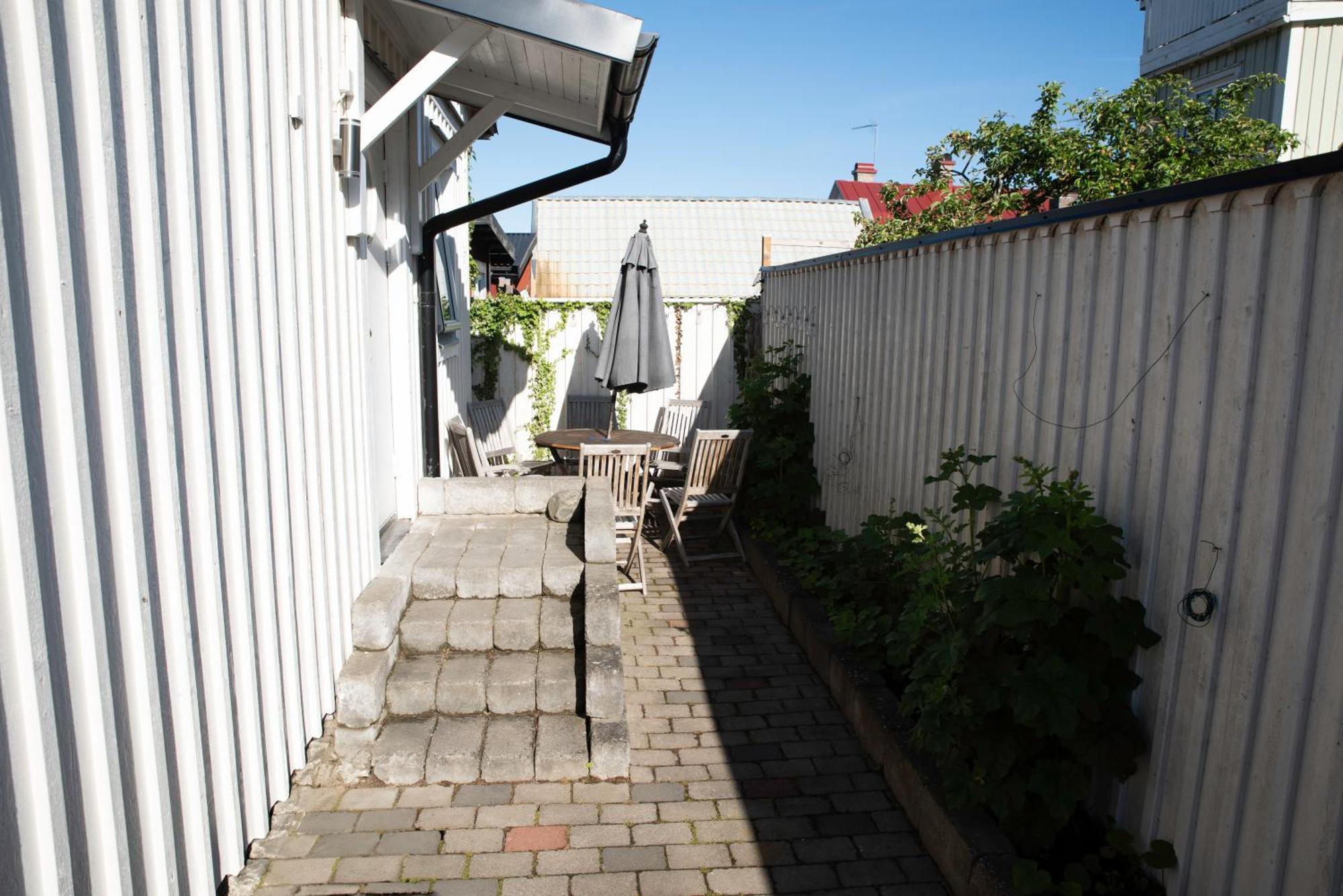 Guest House Tullgatan 24 Боргхольм Экстерьер фото