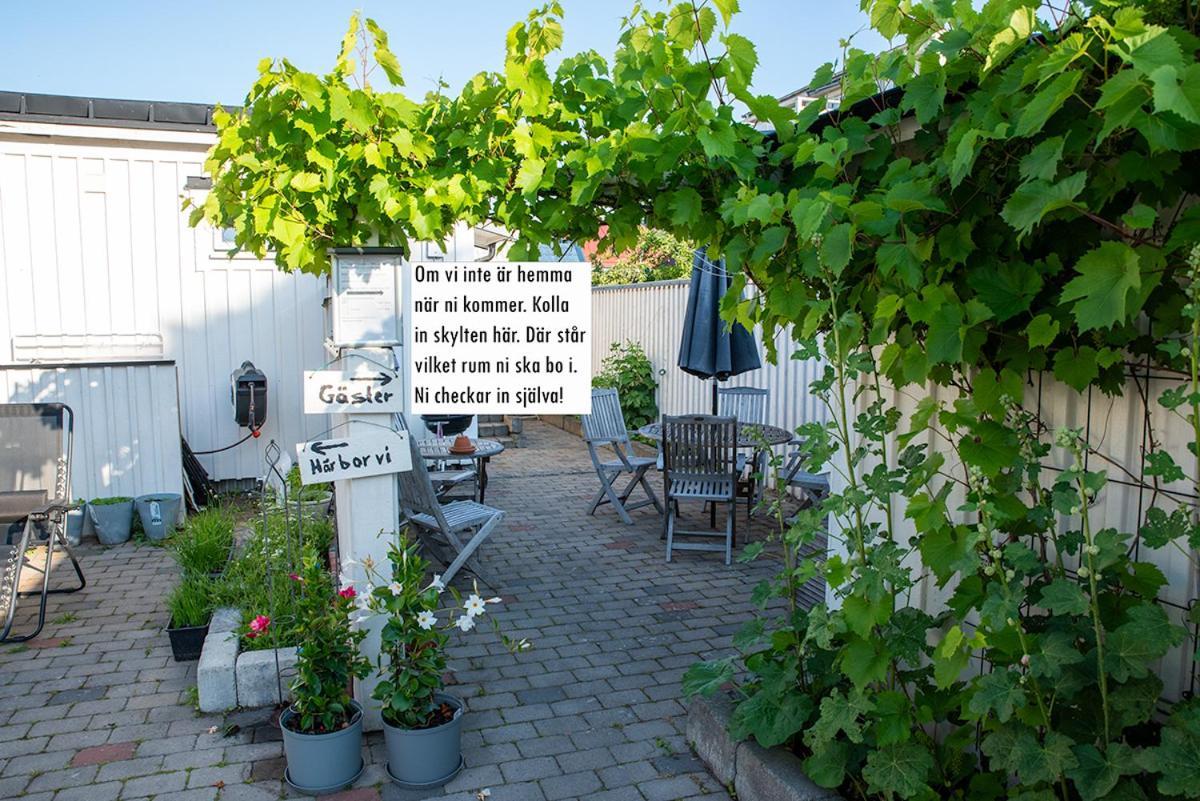 Guest House Tullgatan 24 Боргхольм Экстерьер фото